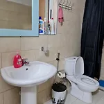 Jon's * Tirana